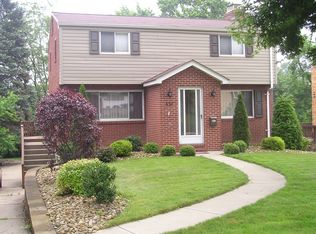 337 Twin Oaks Rd, Pittsburgh, PA 15243