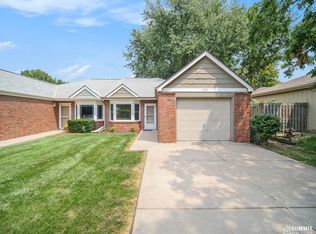 1734 S 38th St, Lincoln, NE 68506
