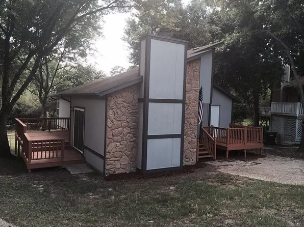 512 Singletary Pl, Fayetteville, NC 28314