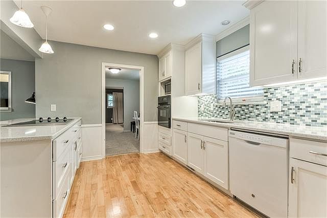 1st image of 9342 Meadowknoll Dr