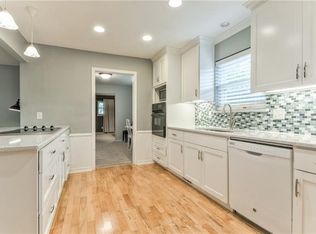 9342 Meadowknoll Dr, Dallas, TX 75243
