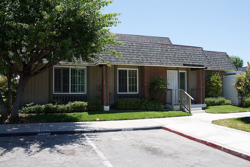 11851 Turquoise Ct, Fountain Valley, CA 92708 | Zillow