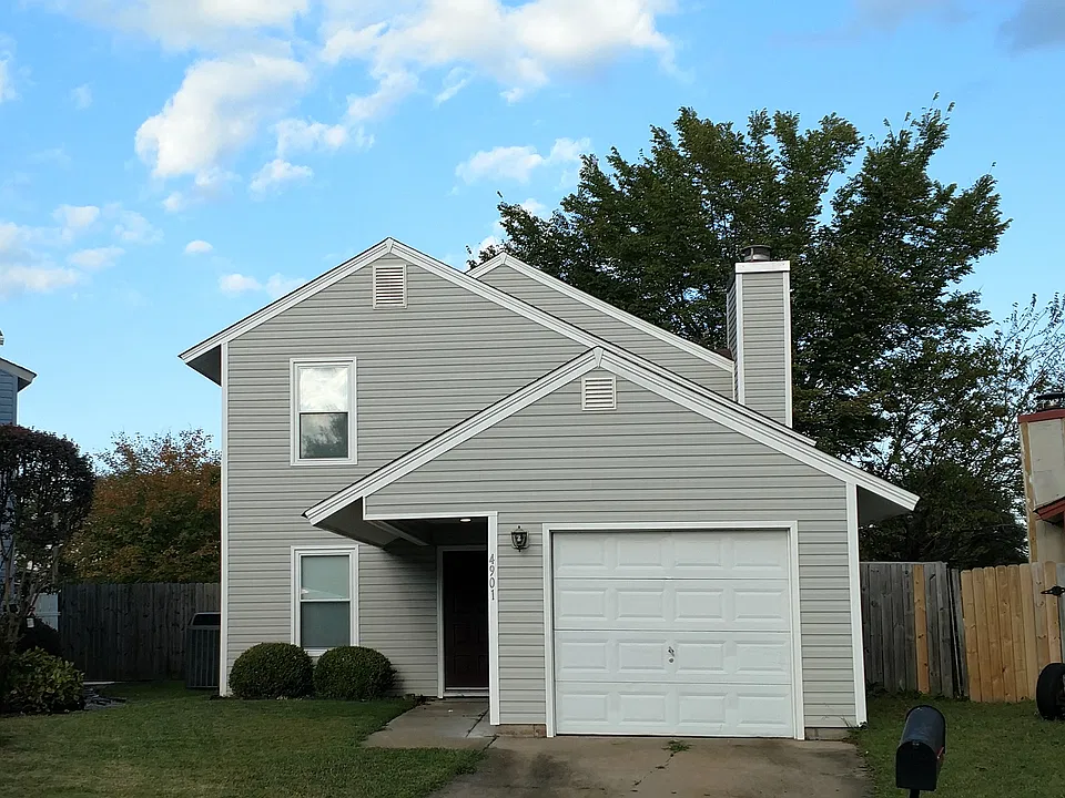 4901 Denny Dr