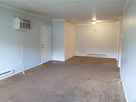 5th image of 96 Patterson Village Ct #96