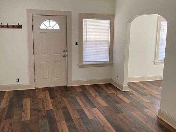 4th image of 2744 6th St