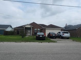 419 Magee Ln, Robstown, TX 78380