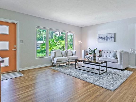 3rd image of 2022 Montana St