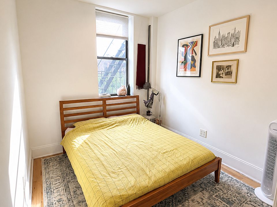 2nd image of 380 S 4th St APT 8
