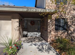 1585 Cohansey St APT 104, Saint Paul, MN 55117