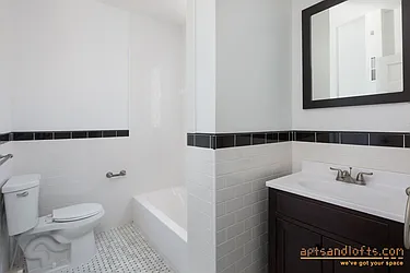 Rented by aptsandlofts.com