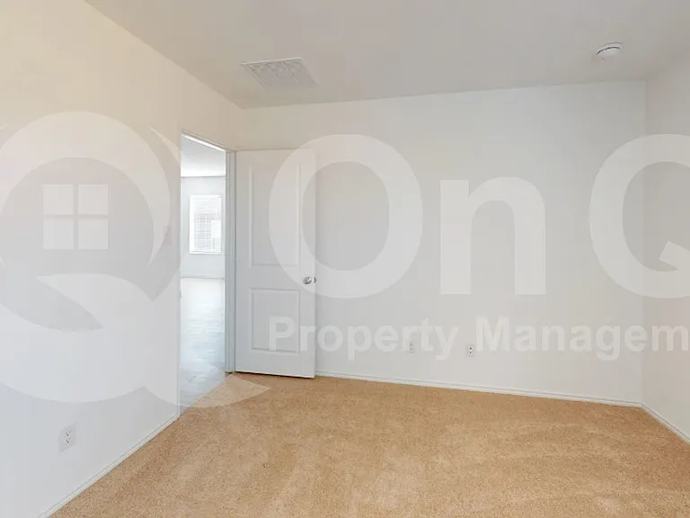 9757 Platteview Rd — Photo 12