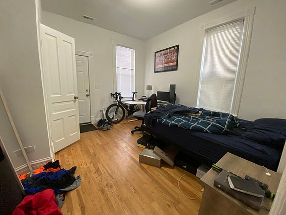 5th image of 2768 North Kenmore