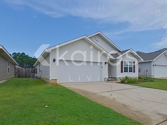 2nd image of 128 Swallowtail Ln