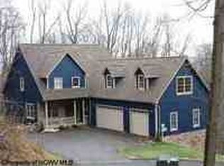 239 S Pierpont Rd, Morgantown, WV 26508