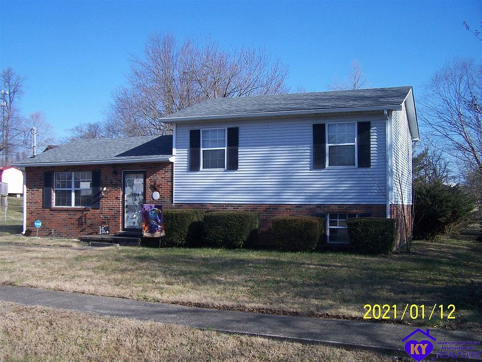 1st image of 110 Wintergreen Dr