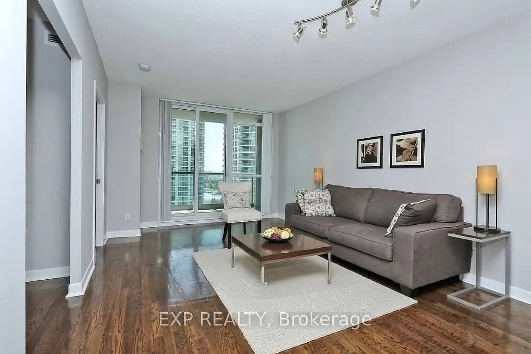 2 bed, $2,399 — Photo 3