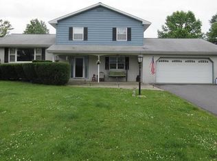 1073 N Oaks Rd, Danielsville, PA 18038
