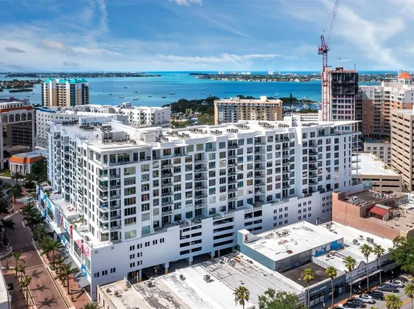 111 S Pineapple Ave #1004, Sarasota, FL 34236