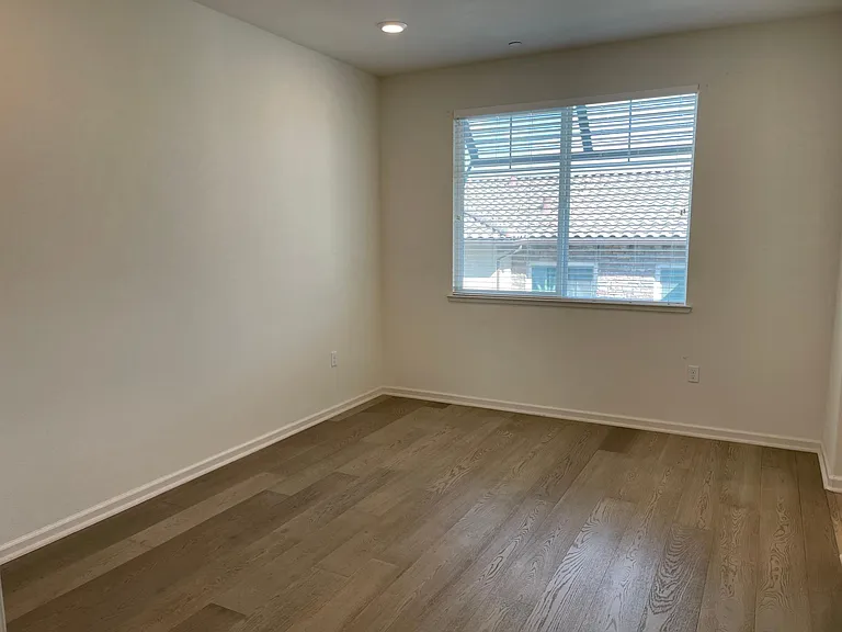 192 William Manly St #5 — Photo 12