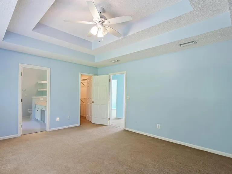 13480 Gallant Fox Cir W — Photo 25