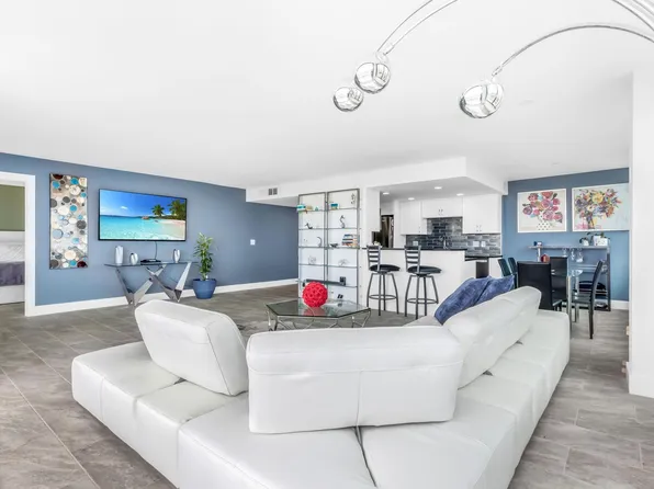 3589 S Ocean Boulevard #PH901, Palm Beach, FL 33480