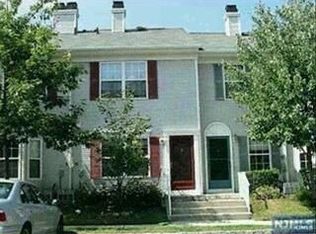 2061 Drake Ct, Mahwah, NJ 07430