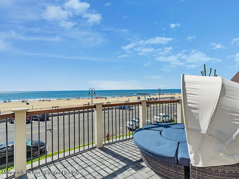 1302 Ocean Ave — Photo 6
