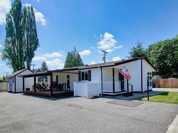 1030 Courtney Lane, Burlington, WA 98233