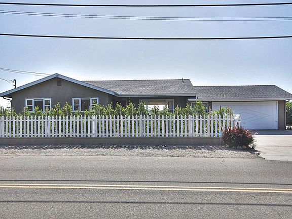 3rd image of 1125 N Fairview Ave