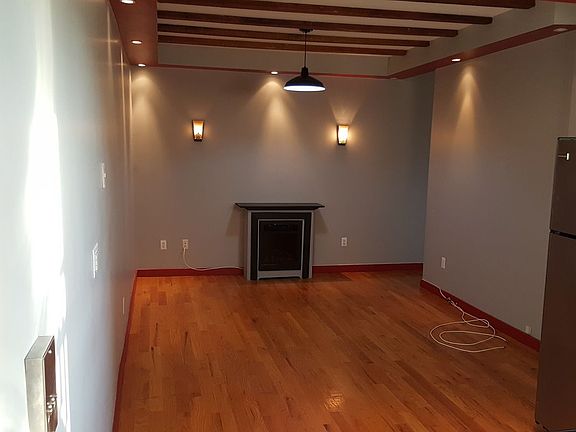 2nd image of 246 Pacific St #5A