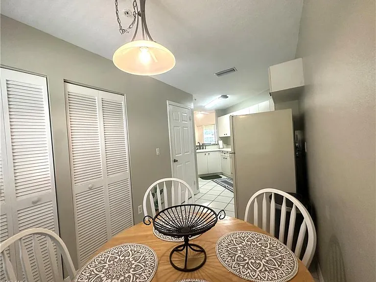 6880 Huntington Lakes Cir #203 — Photo 16