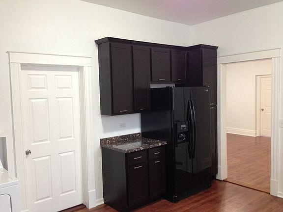 2nd image of 1802 N Karlov Ave