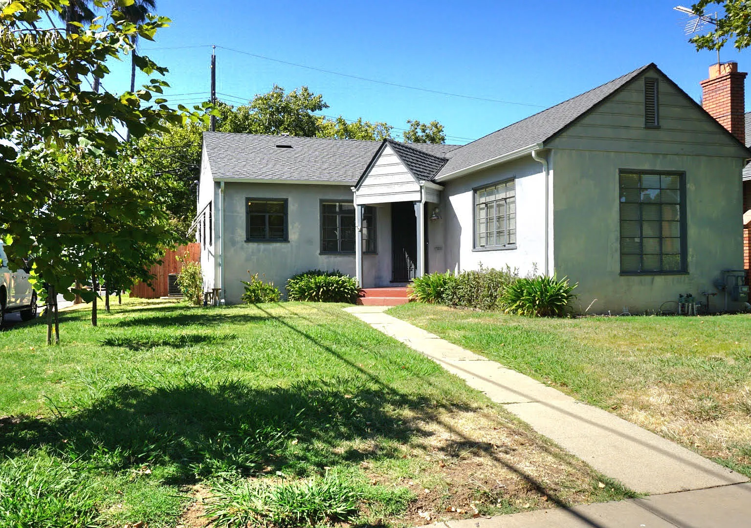 3 bed, 1263 sqft, $2,595 — Photo 1