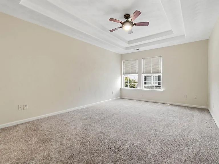 3715 Sutter St #11 — Photo 11