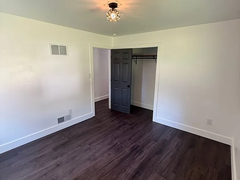 135 Grandview Ave — Photo 21