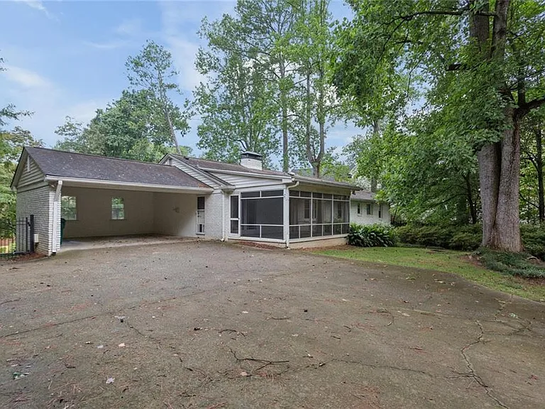 4775 Merlendale Ct NW — Photo 21