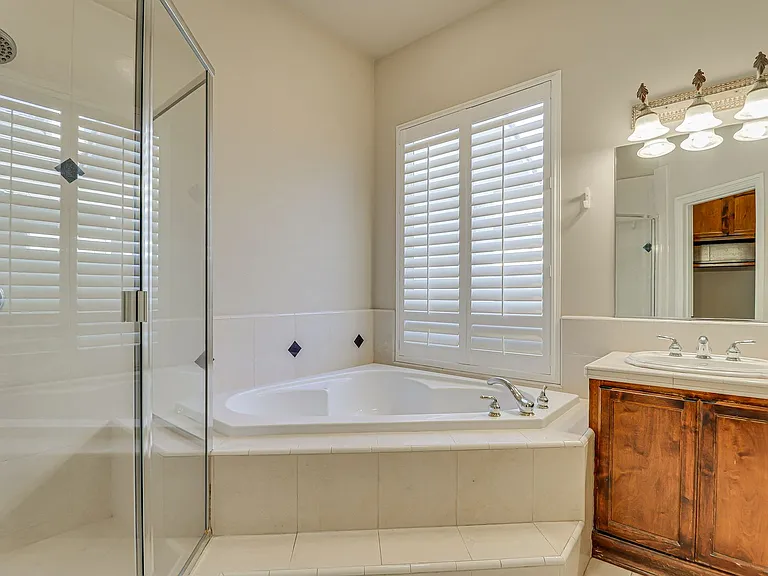 11217 Chiswick Ct — Photo 22