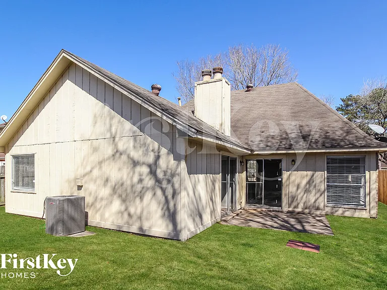 13907 Beckwith Dr — Photo 14