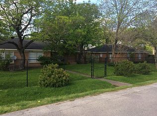 7018 Alder Dr, Houston, TX 77081