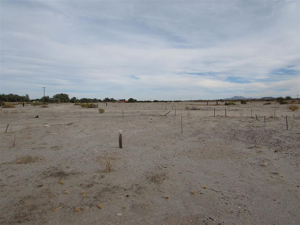 2nd image of 22702 Highway 80
