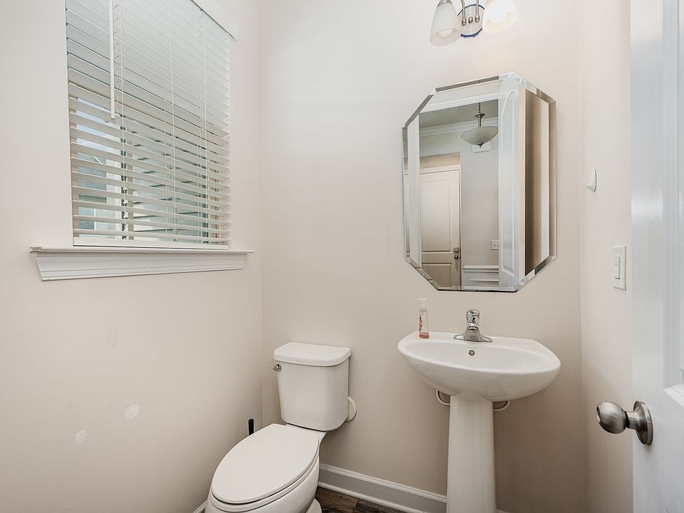 1st image of 5725 Lachlan Hill Ln