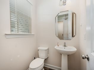 5725 Lachlan Hill Ln, Charlotte, NC 28278