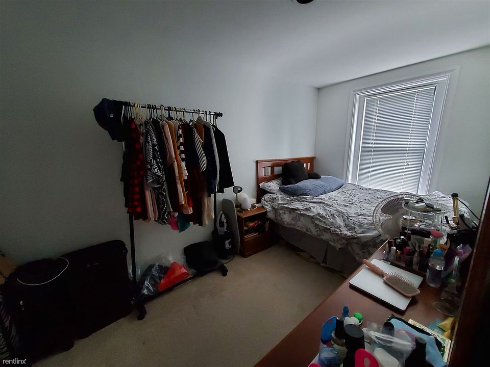 2nd image of 550 Columbus Ave #8YB