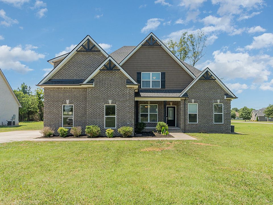 1st image of 2187 Twin Oak Dr