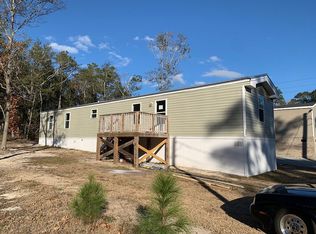 694 Beachview Dr SE, Bolivia, NC 28422