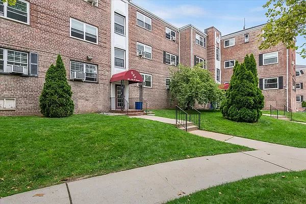 1st image of 66-04 111th St #3B