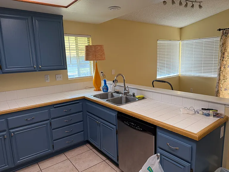 3142 W James St — Photo 12
