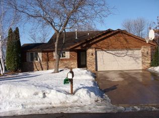 1164 Merritt Ct, Shakopee, MN 55379