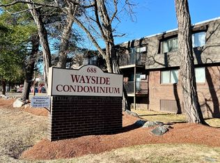 688 Boston Post Rd E APT 327, Marlborough, MA 01752