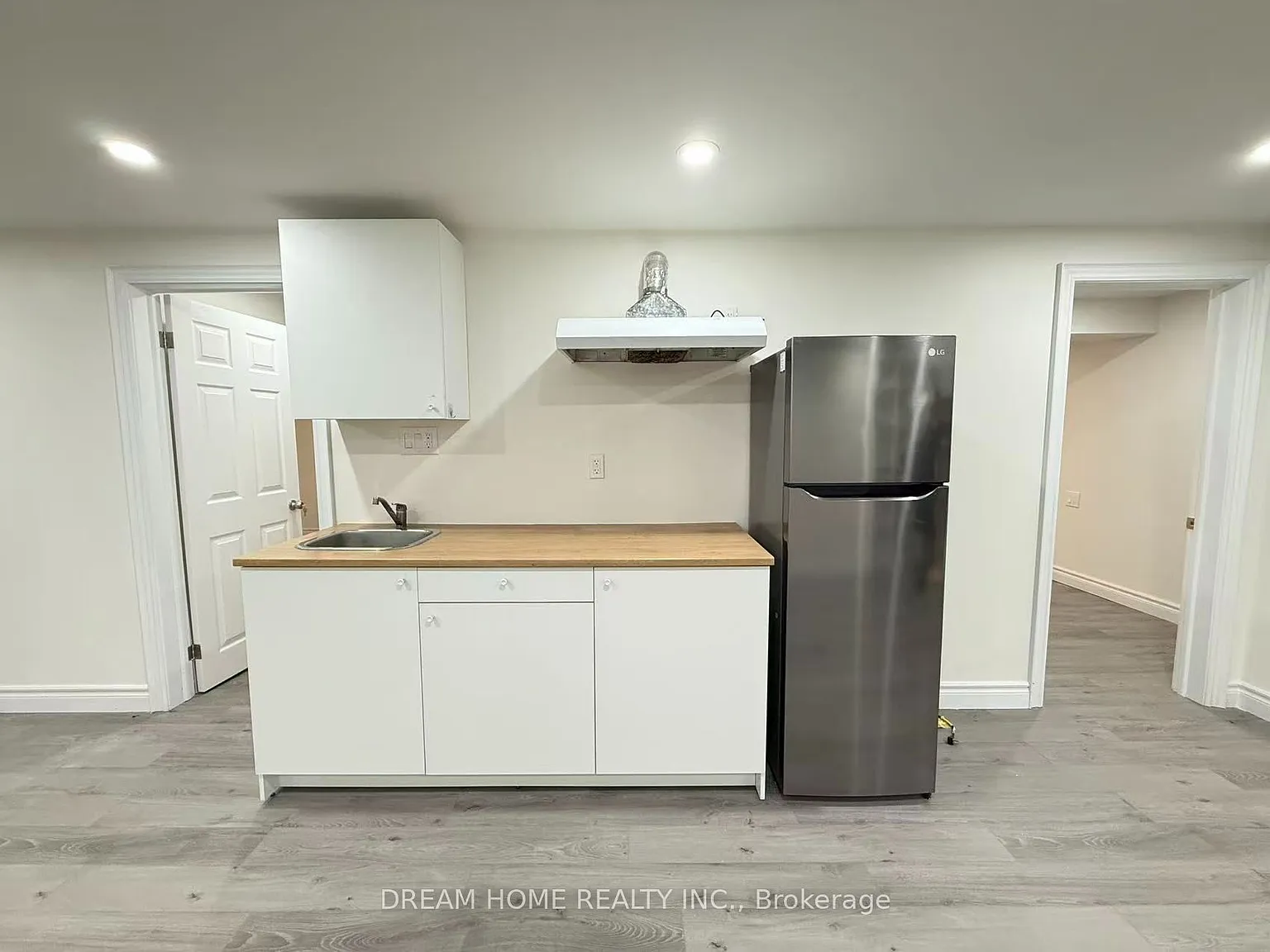 2 bed, $1,700 — Photo 3